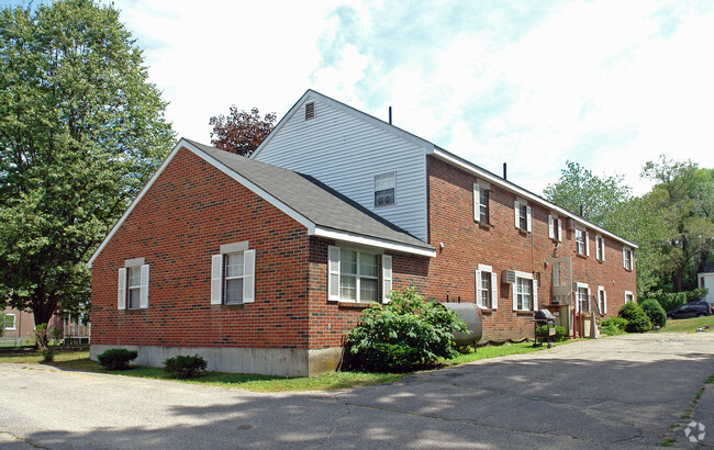 Building Photo - 1 Green St Rental