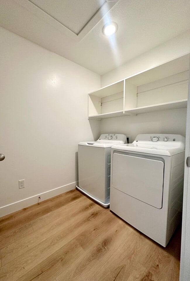 Photo - Springville TH 769