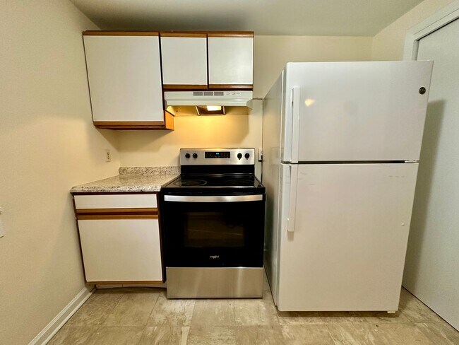 Photo - 3290 S Columbia St Unit D