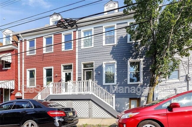 Photo - 3451 Denny St