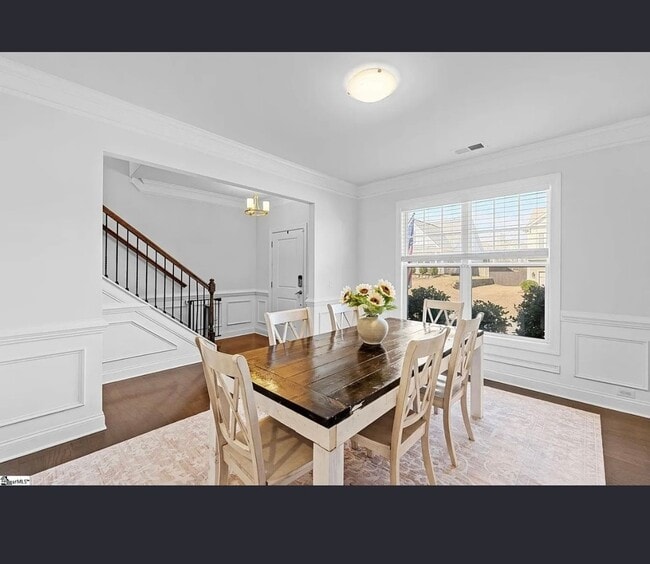 Photo - 286 Braselton St