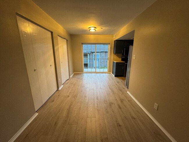 Photo - 314 Elmead Ct