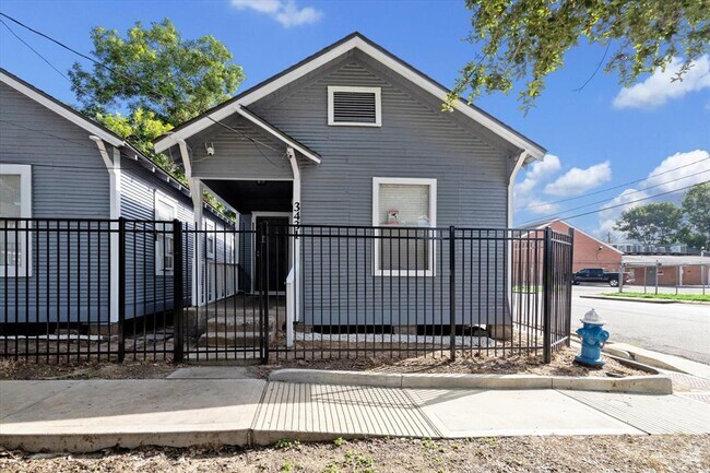 Building Photo - 3431 Beulah St Rental