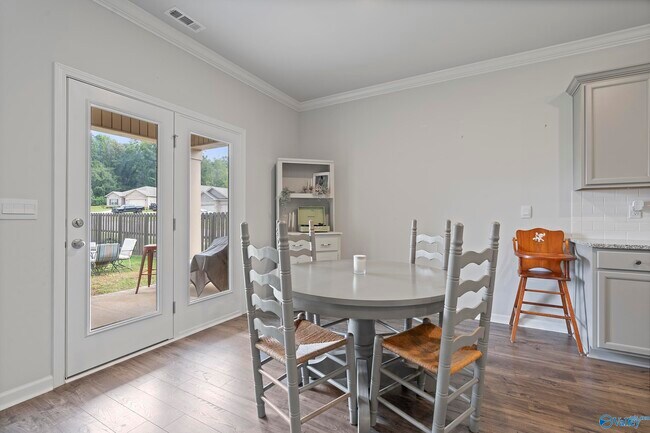 Photo - 201 Antler Ridge Dr