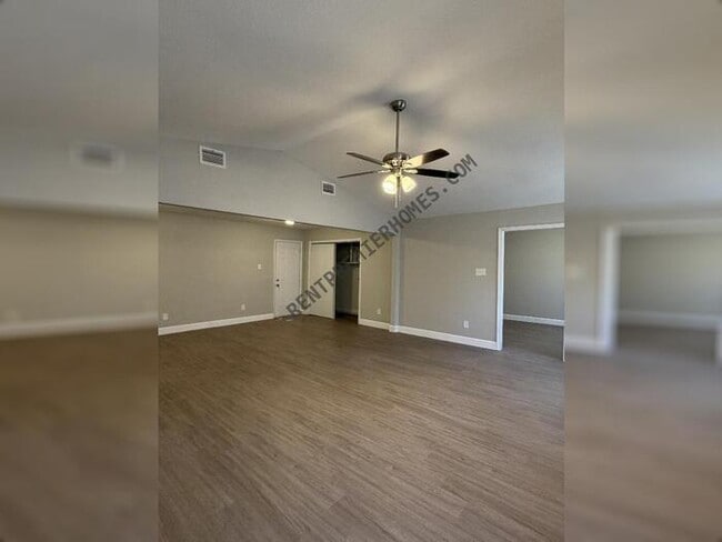 Building Photo - 5604 Walpole Dr