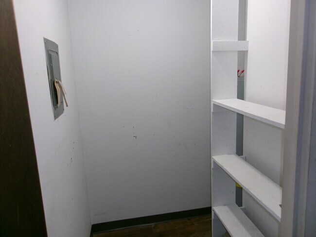 Photo - 204 N Warren St Unit 8