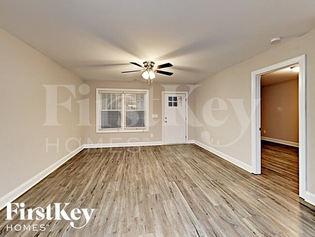 Photo - 5775 Sumter Ave