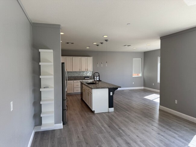 Photo - NOW AVAILABLE!! BEAUTIFUL HOME IN GATED CO...