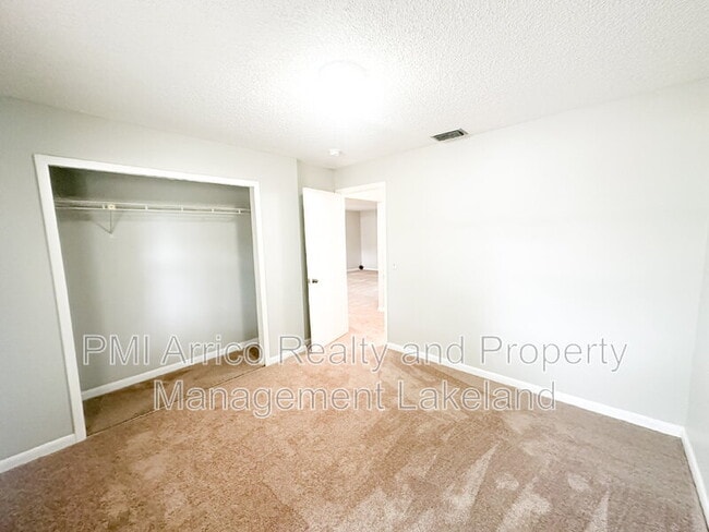 Photo - 585 N Scenic Hwy