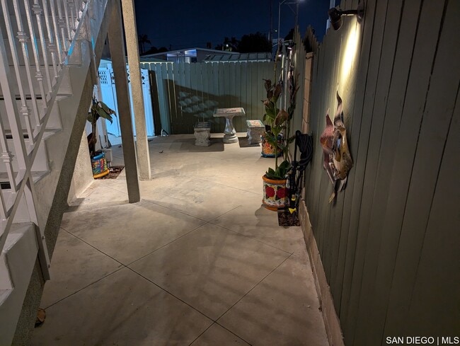 Photo - 1700 W 239th St Unit B