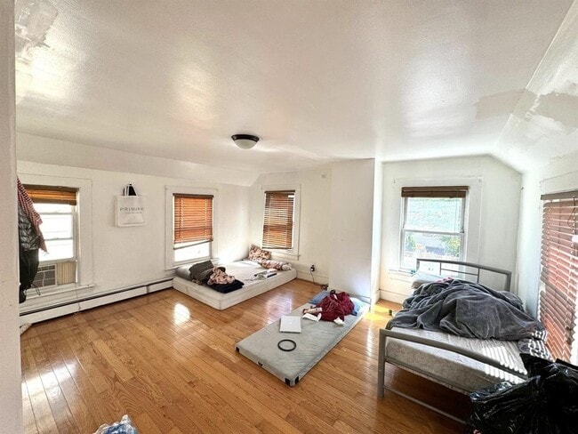 Photo - 17 Beach St Unit 2