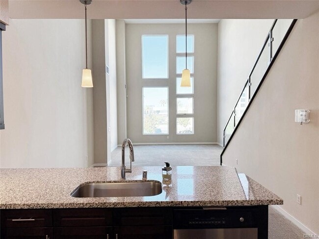 Photo - 1508 W Artesia Square