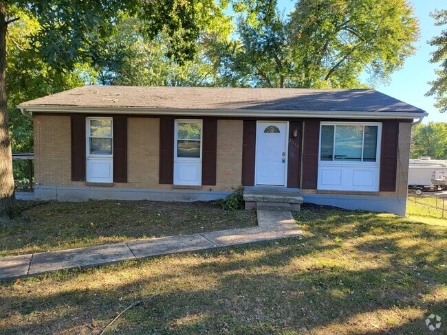 Building Photo - 2016 Rosemary Dr Rental