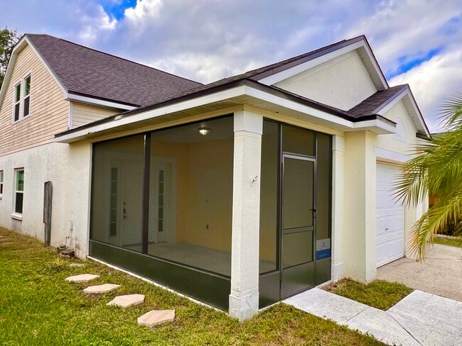 Photo - Beautifully Updated 4 bed 2 bath 2 car gar...