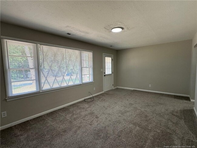 Photo - 296 Decatur Dr