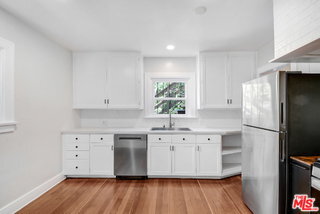 Photo - 942 Croft Ave