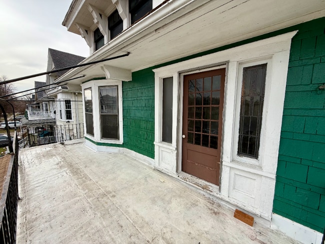 Photo - 46 Roanoke Pkwy Unit 2