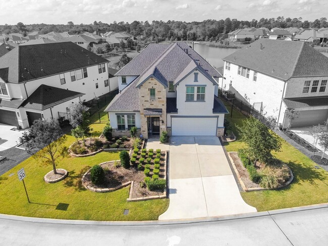 Photo - 11 Shumard Oak Dr