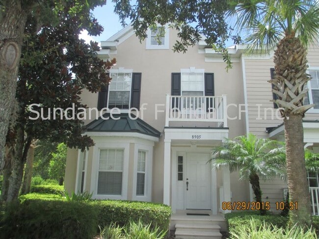 Building Photo - Orange County Beautiful 2-Story Townhouse ...