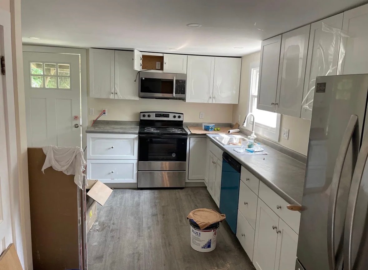 Photo - College Hill Apartments, LLC Unit 81