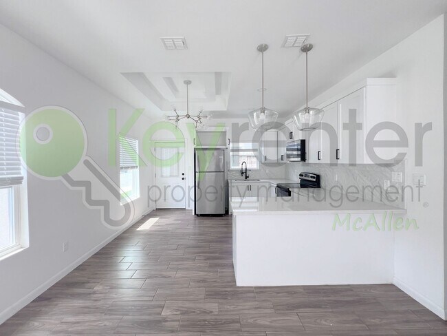 Photo - SUPER LOW PRICED - Like Brand New 2bed/2bath Apartment in Edinburg. Don't Miss Out!