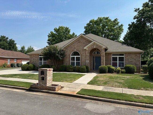 Photo - 100 Gray Run Dr House