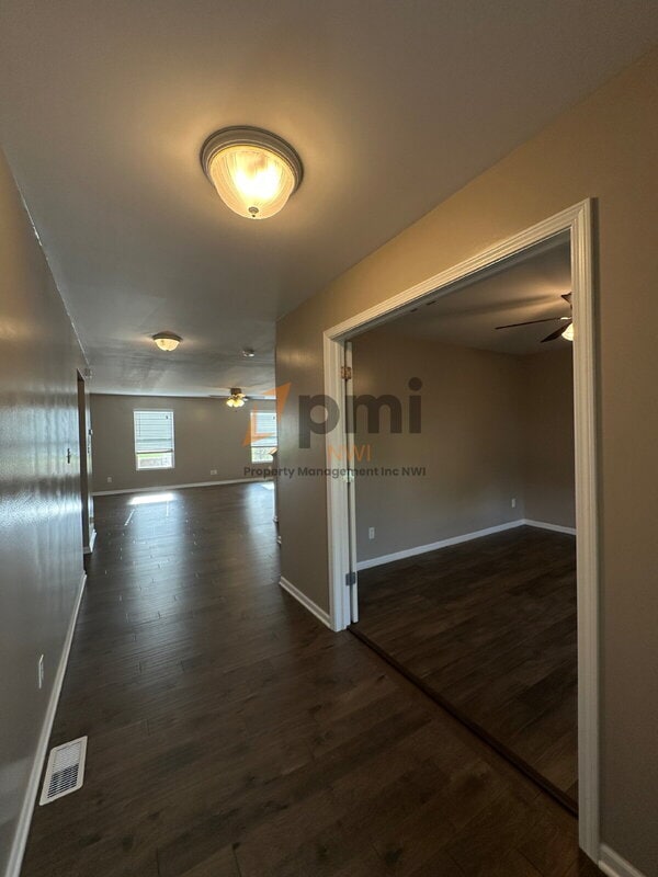 Photo - 1864 Westridge Dr
