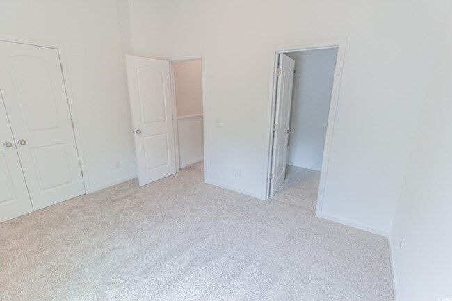 Photo - 195 Crescent Wy