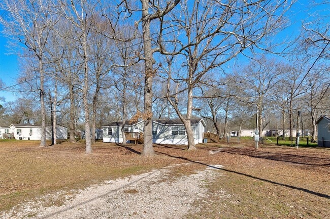 Building Photo - 78 County Rd 3310A