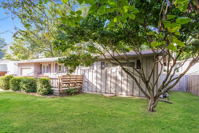 Photo - 4608 S Willis Ave