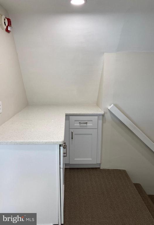 Photo - 478 E Main St