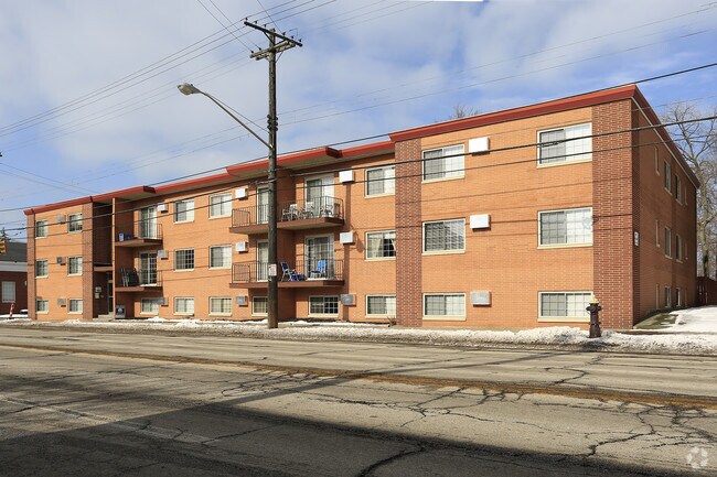 Photo - Elana Manor Apartments