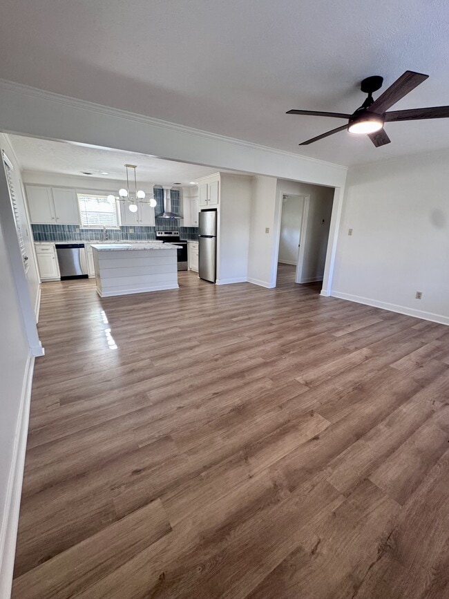 Photo - 265 Daniels St