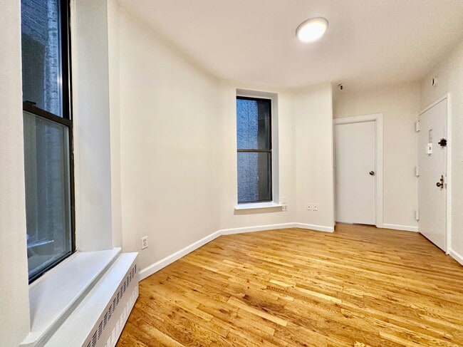 Photo - 953 Amsterdam Ave Unit 3B