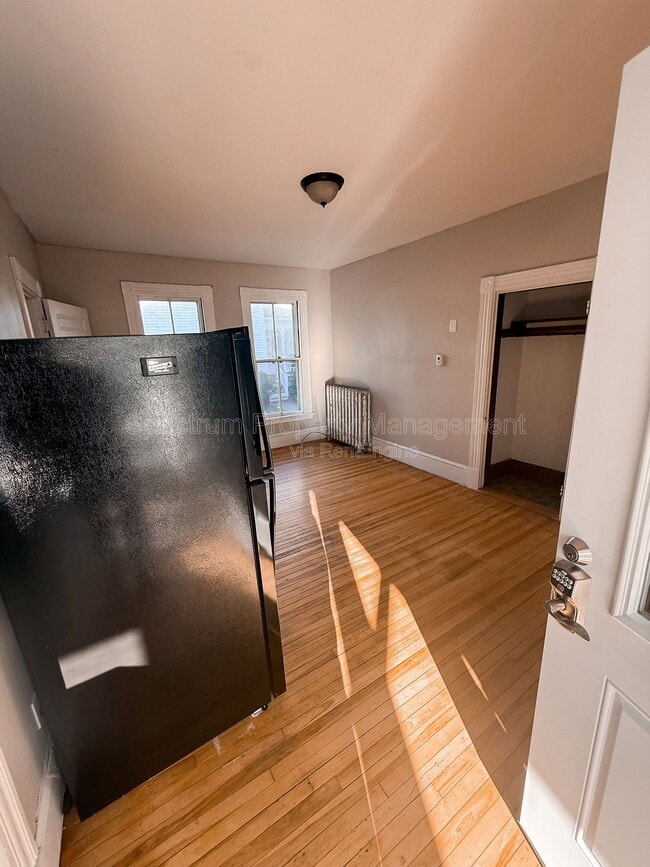 Photo - 30 Pleasant St Unit 2