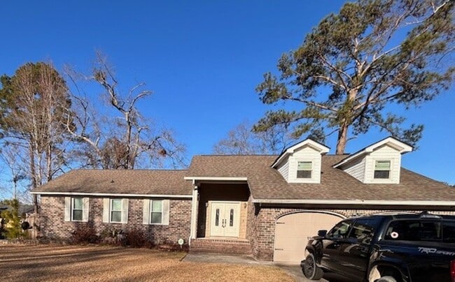 Building Photo - Stellar 3BR home with Loft in Ladson