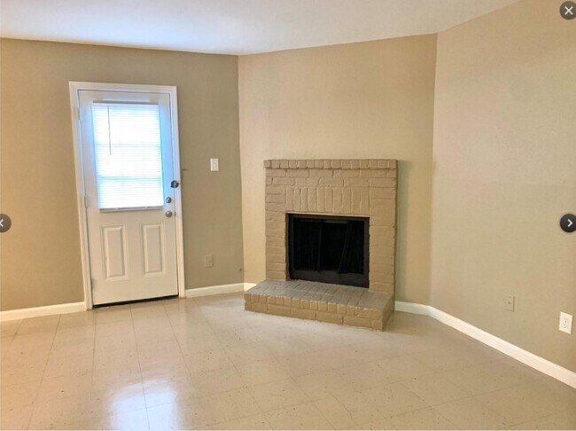 Photo - 2200 Cypress Landing Rd Unit G-3