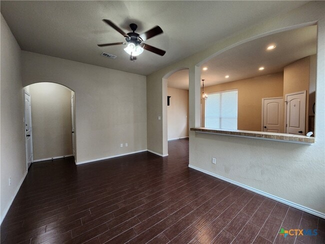 Photo - 305 Rosalie Dr