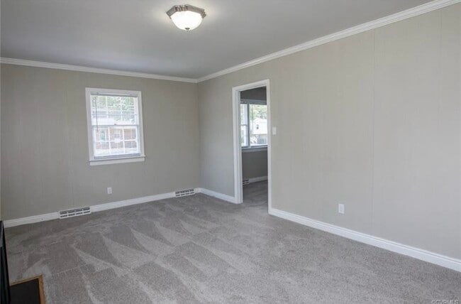 Photo - 10210 Hollyberry Dr