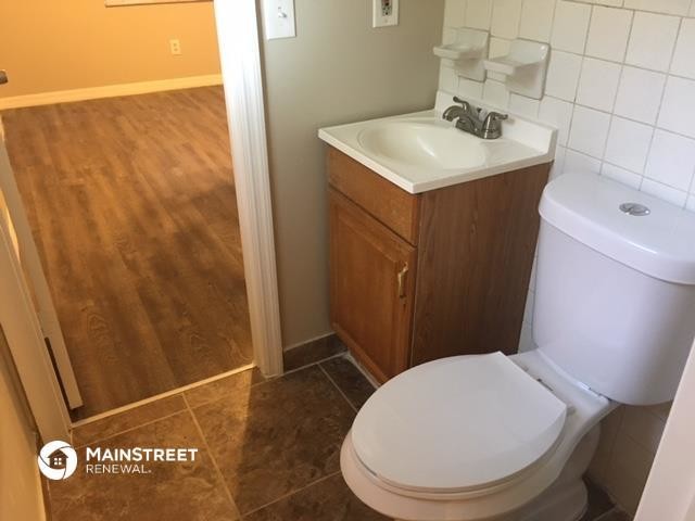 Photo - 2536 Poinsetta Ave