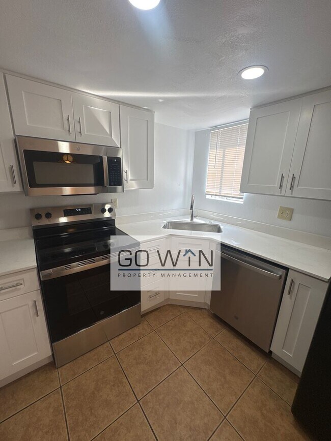 Photo - 15601 N 30th St Apartment Unit 7