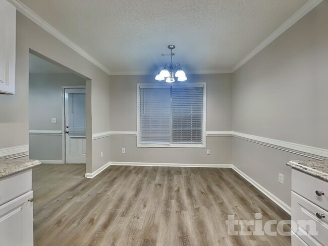 Photo - 10980 Thrasher Rd