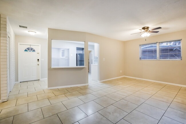 Photo - 4701 NW 11th Pl