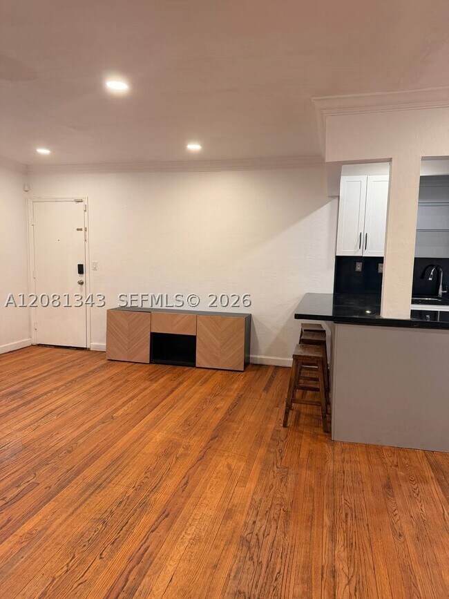 7715 SW 57th Ave Unit 3