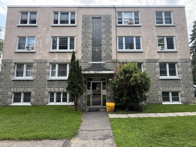 Building Photo - 280 Blake Blvd Unit 2