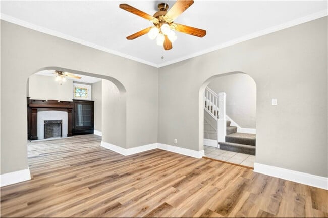 Photo - 120 Bronx Ave