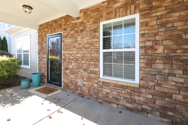 Photo - 1512 Sunflower Field Pl