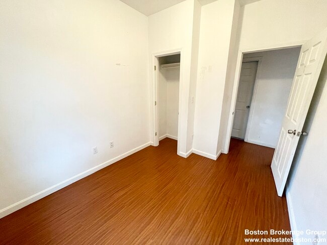 Photo - 93A Hillside St Unit 1