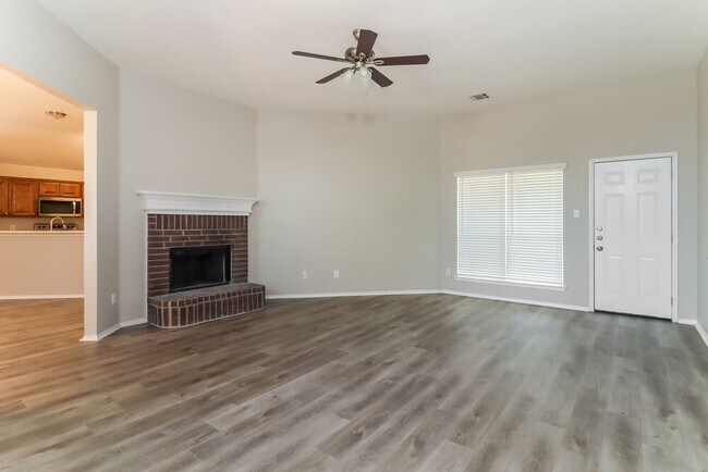 Photo - 1206 Beacon Hill Dr