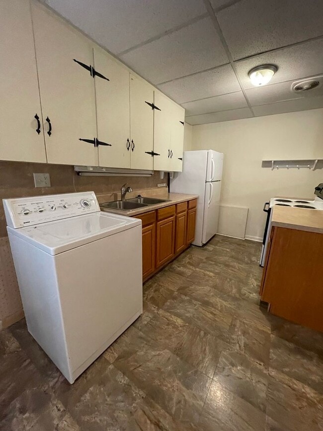 Photo - 213 S Washington St Unit 2